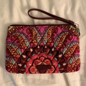 NWOT Vera Bradley wristlet
